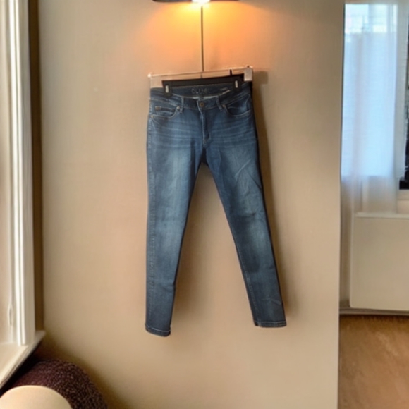 DL1961 | ANGEL SKINNY ANKLE MID RISE JEANS SIZE 30 - Picture 1 of 4
